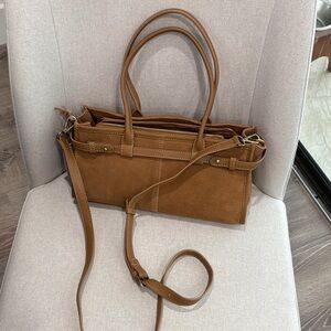 Viral NWT Chic Tan Leather Satchel